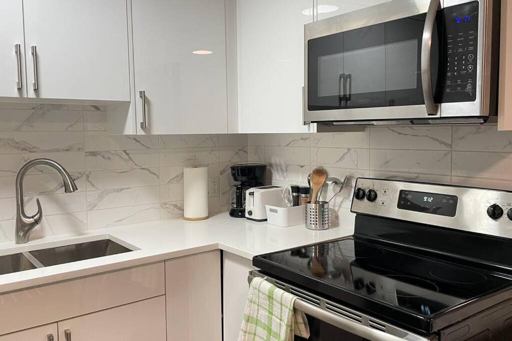 Unit #204 Cozy Mountain View 2Br In Canmore Downtown Экстерьер фото